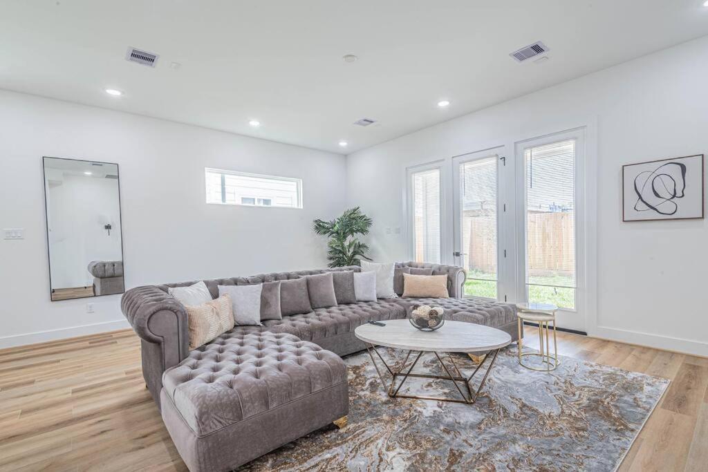 Luxury Home Near Houston Downtown & Medical Center Bagian luar foto
