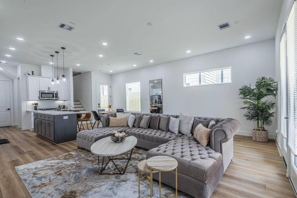 Luxury Home Near Houston Downtown & Medical Center Bagian luar foto